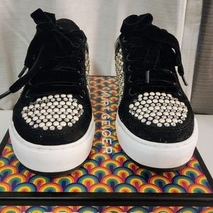 Kurt Geiger Sneakers Size 7.5, only used once. Original box. $55.00